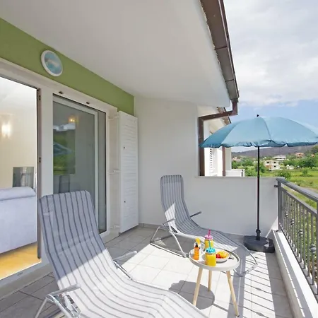 Apartmán Luxurious, Modern And Spacious With Terraces Tugare