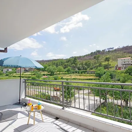 Apartmán Luxurious, Modern And Spacious With Terraces *
