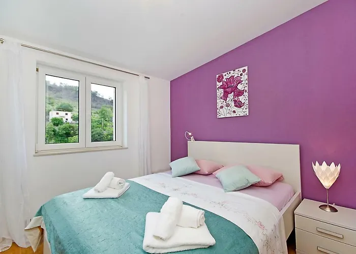 Luxurious, Modern And Spacious With Terraces Daire *